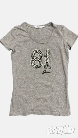 Маркова тениска на Guess