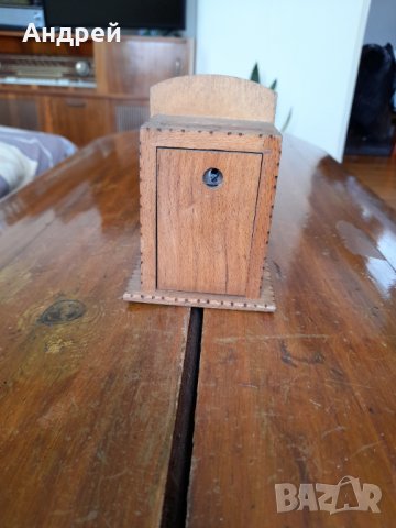 Стара дървена касичка #3, снимка 1 - Антикварни и старинни предмети - 32348378