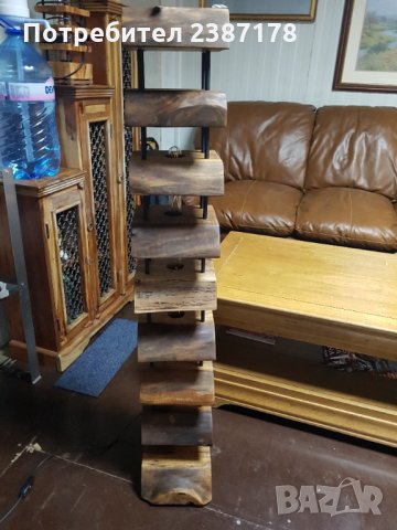 Масивна декоративна лампа от орех