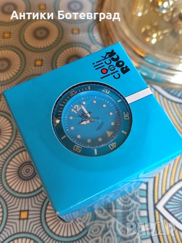 Настолен часовник , снимка 2 - Други - 52679985