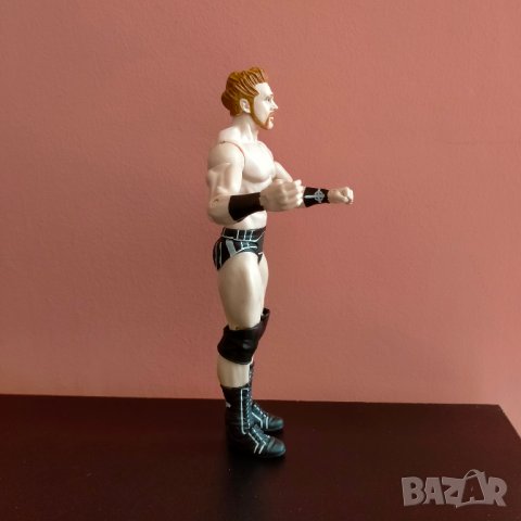 Колекционерска фигура Sheamus Mattel WWE  Wrestling кечисти 2010, снимка 5 - Колекции - 40854759