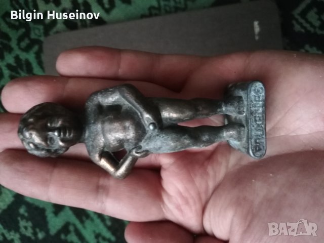 Статуетка - Bruxeless Manneken Pis – Символ на Брюксел от меден, снимка 4 - Други - 37377084