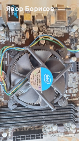 ASRock B85M Pro4 – неработещо, за части или ремонт, снимка 8 - Дънни платки - 51948116