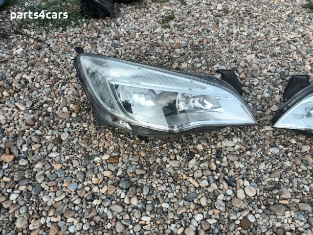 ляв и десен бял фар за опел астра ж 2009 - 2015 OPEL ASTRA J, снимка 2 - Части - 51293021