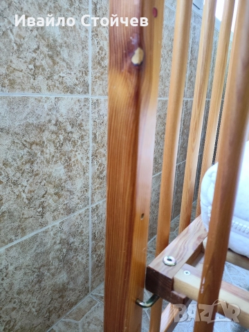 Бебешко дървено легло с колелца, снимка 8 - Спални и легла - 52874709