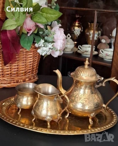 Старинен комплект от месинг 