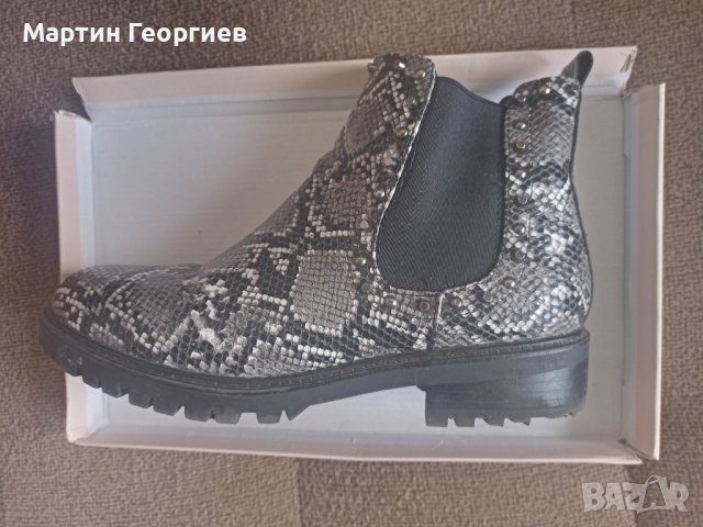 Дамски боти, снимка 2 - Дамски боти - 40776599