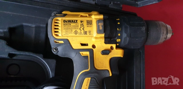 Девалт Винтоверт и Импакт DCD778....18v 4ah много добро състояние , снимка 3 - Винтоверти - 53218268