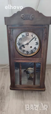 Стар стенен часовник