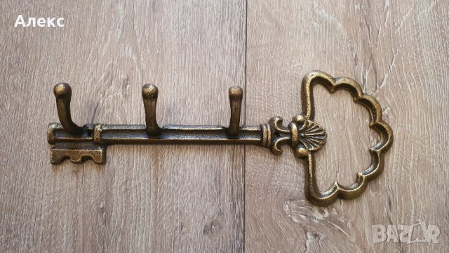 Голям Чугунен ключ, закачалка. 32см, снимка 2 - Закачалки - 36623501