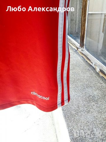 Оригинална фанелка adidas манчестър Юнайтед размер XS., снимка 5 - Футбол - 37429408