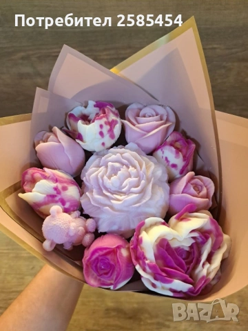 Букети от соеви свещи с разнообразни аромати 💐