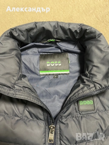 Елек на марката Boss, снимка 3 - Якета - 53586160