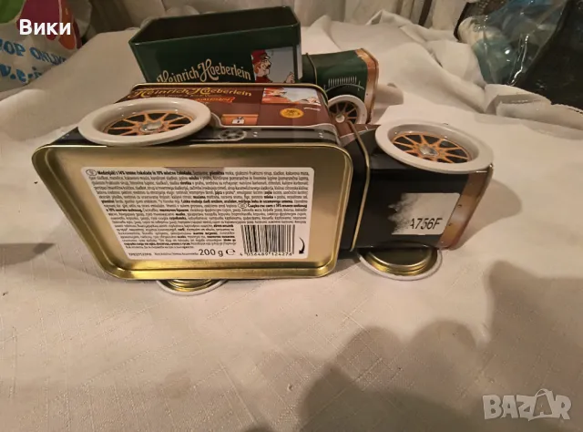 Музикална кутия във формата на кола , снимка 12 - Антикварни и старинни предмети - 36918962