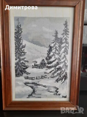 Ръчно ушит гоблен с дървена рамка и стъкло Зимна приказка