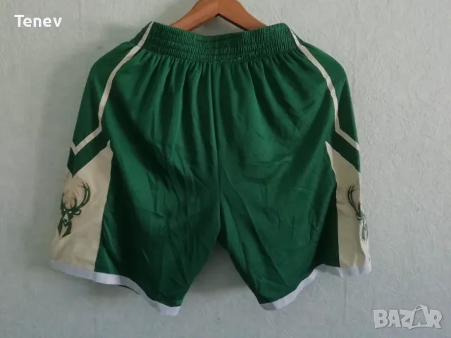 Milwaukee Bucks Nike NBA оригинални шорти къси гащи НБА баскетболни XXL 2XL , снимка 2 - Спортни дрехи, екипи - 49139326