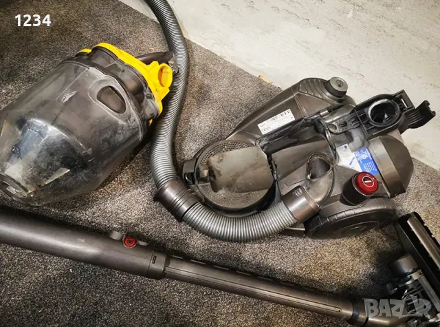 Прахосмукачка DYSON DC-19 1400W работи безупречно, снимка 7 - Прахосмукачки - 49551342