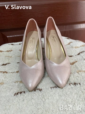 Обувки на ток , снимка 2 - Дамски обувки на ток - 52442531