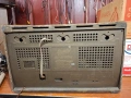 Продава се старинно дървено радио . , снимка 6