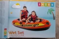 Надуваема лодка INTEX Explorer Pro 200 с гребла, снимка 1