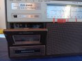 GRUNDIG RR 220 Радиокасетофон, снимка 2