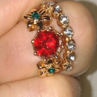 Двоен дамски пръстен с червен диамант, нов 💥, снимка 1 - Пръстени - 37132444