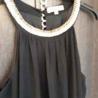 Черна рокля свободно падаща с фина създаваща комфортно усещане черна подплата, елегантна и удобна, снимка 1 - Рокли - 37416904
