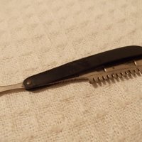 Старинен бръснач Sheffield Eng., снимка 2 - Други ценни предмети - 27435709