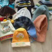 топли детски шапки, снимка 1 - Шапки, шалове и ръкавици - 26588282