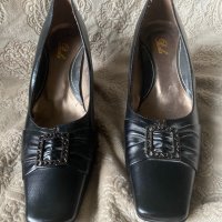 ✅дамски обувки кожени черно, ново , снимка 4 - Дамски обувки на ток - 32595943
