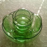 Зелен стъклен сервиз, снимка 12 - Сервизи - 43368170