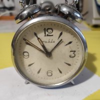 Стар Немски Механичен Часовник Будилник Ruhla, снимка 1 - Антикварни и старинни предмети - 43515568