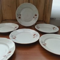 Стар български порцелан чинии плитки, снимка 1 - Антикварни и старинни предмети - 33624009