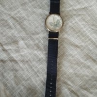 Дамски часовник с верижка от плат, снимка 2 - Дамски - 32736755