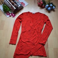 Червена туника, снимка 1 - Блузи с дълъг ръкав и пуловери - 9358863