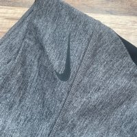 Сиво-черен оригинален клин Nike, снимка 2 - Клинове - 43058312