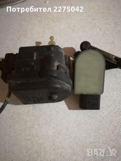 Моторче и кантарче фарове Рено Лагуна, снимка 1