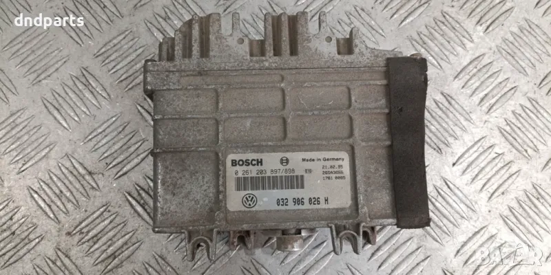 Компютър VW Polo 1.6i 1995г. 0261203897, снимка 1