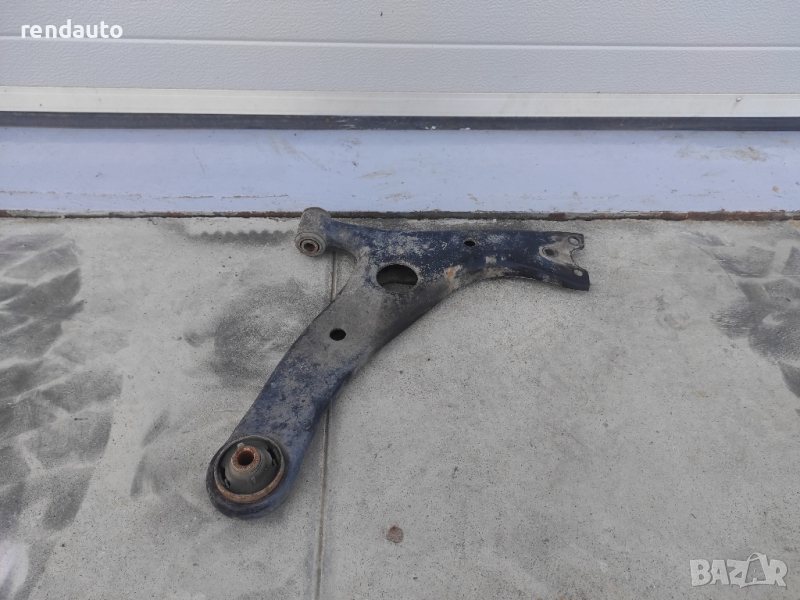 Десен носач за Toyota Rav4 2000-2006 1CD , снимка 1