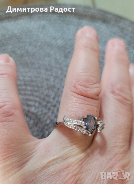Дамски сребърен пръстен с камък мистик топаз.Състояние ново! , снимка 1