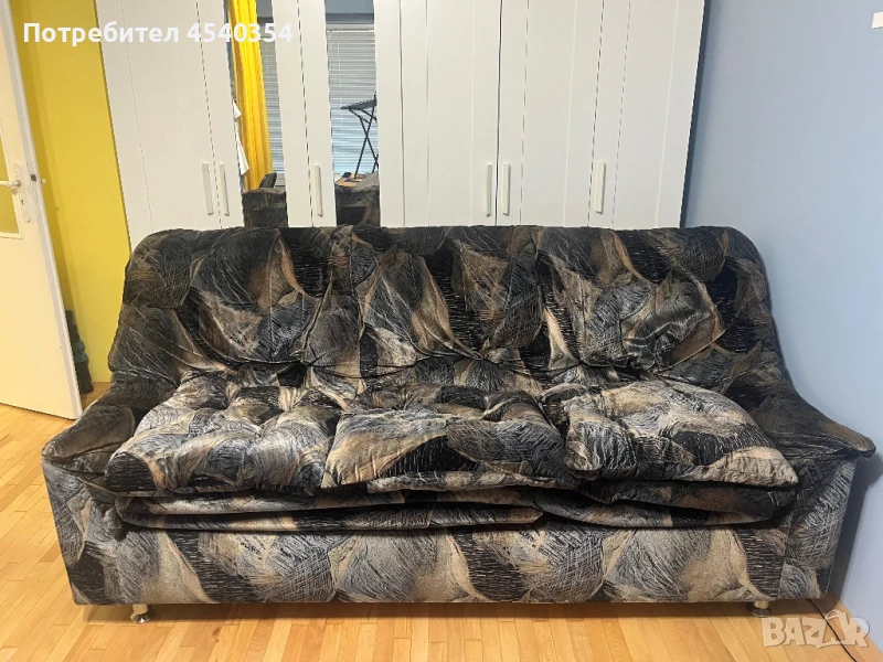 Разтегателен триместен диван , снимка 1