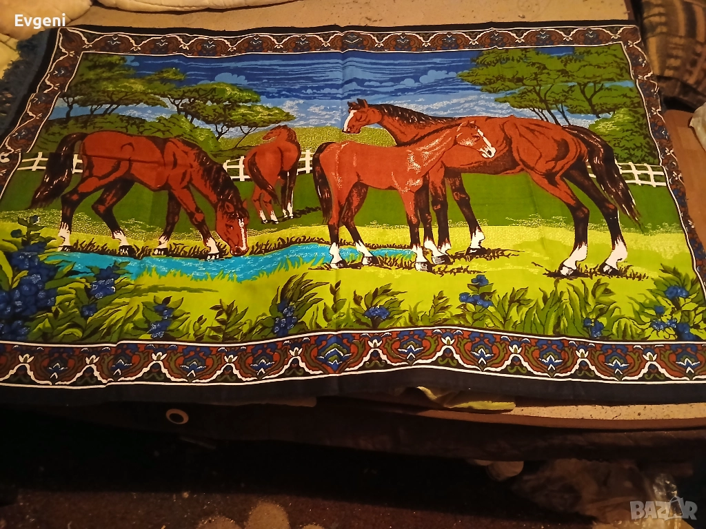 Ковьор с  коне, снимка 1