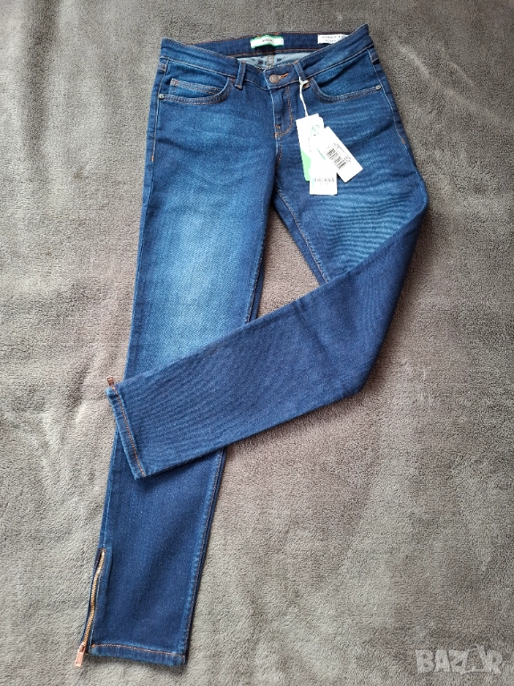 Дамски дънки GUESS размер 29, снимка 1