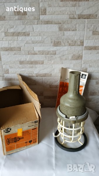 Индустриална подвижна лампа (влагозащитена и взривозащитена) - Made in GDR, снимка 1