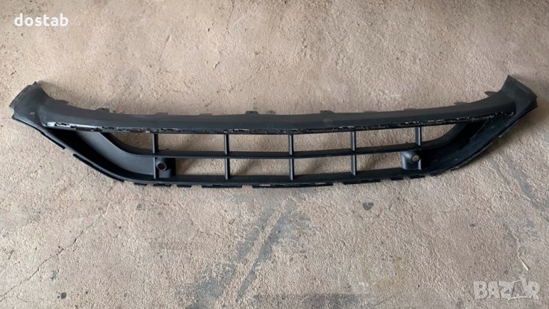 Решетка в бронята за Mercedes w247 B class, снимка 1