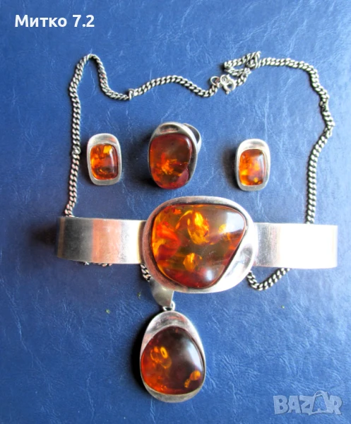 Старинен сребърен комплект с естествен кехлибар, снимка 1