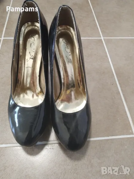 Обувки на висок ток, снимка 1