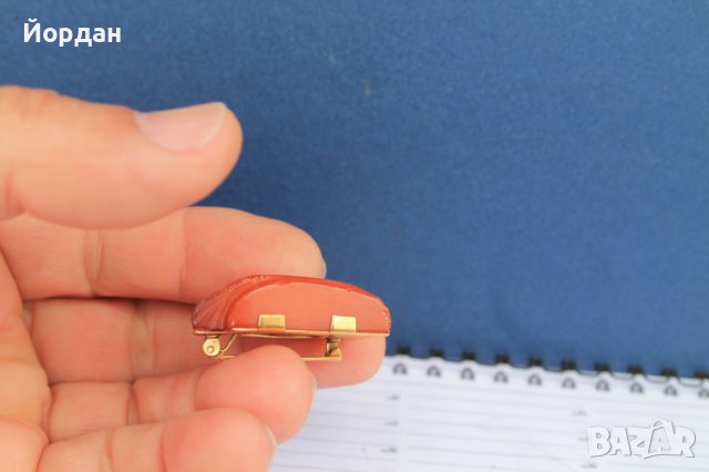 СССР кехлибарена позлатена брошка, снимка 2 - Други - 40485728