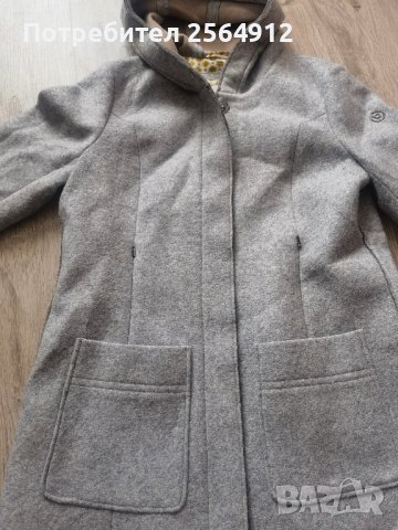 продавам дамска есенно зимно палто на  bugatti, снимка 1