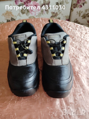 Мъжки объвки LANDS'END туристически водоустойчеви 41 номер, снимка 2 - Ежедневни обувки - 53416432